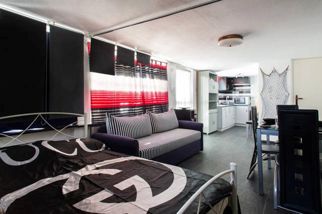 Wavedance Accommodation 살라미스 외부 사진