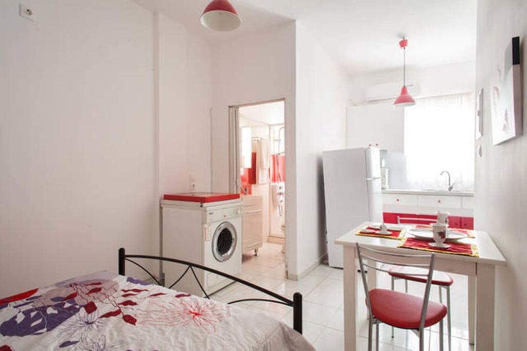 Wavedance Accommodation 살라미스 외부 사진