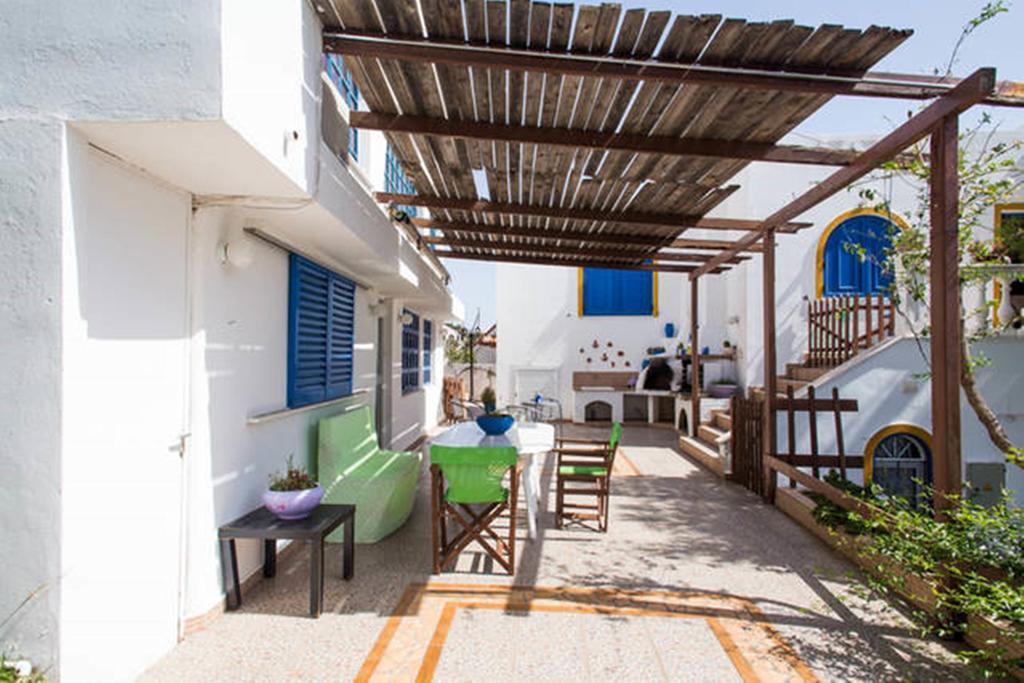 Wavedance Accommodation 살라미스 외부 사진