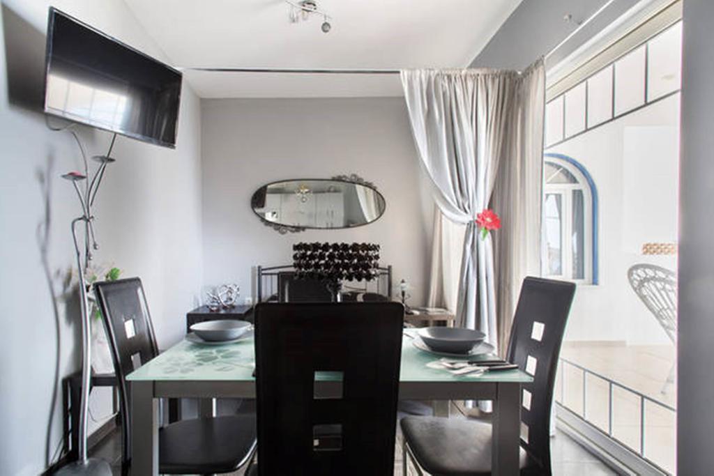 Wavedance Accommodation 살라미스 외부 사진