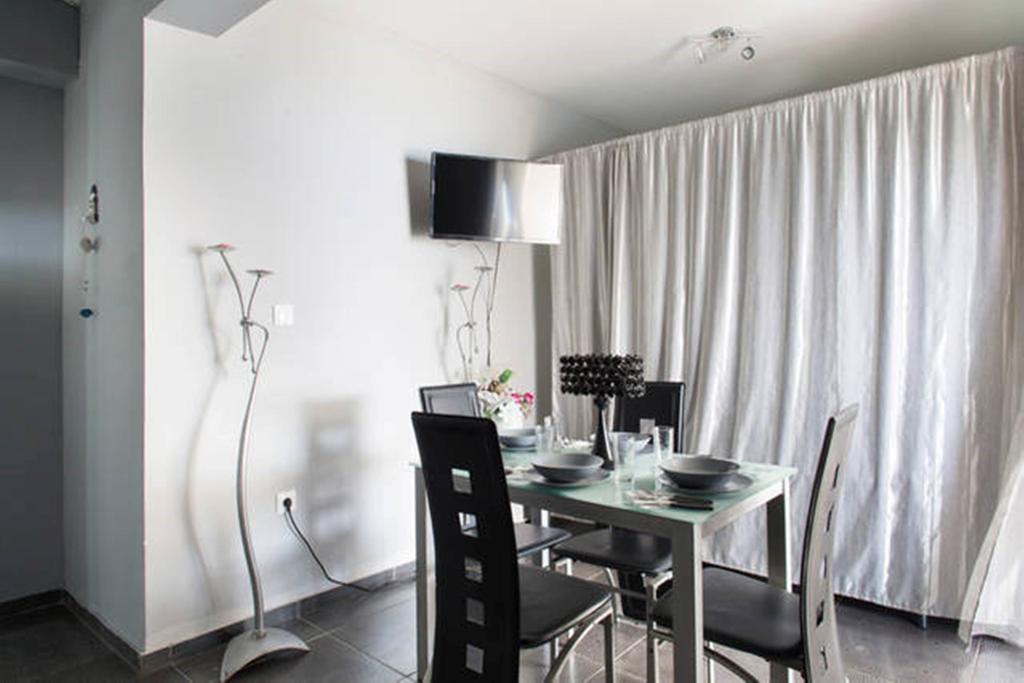 Wavedance Accommodation 살라미스 외부 사진