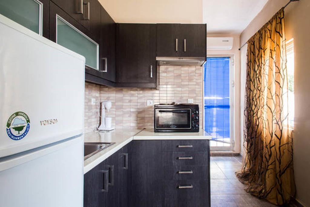 Wavedance Accommodation 살라미스 외부 사진